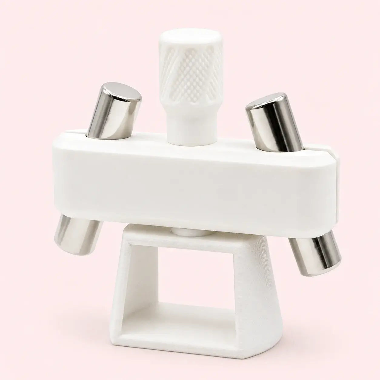 Pearl White Polishelle Cat-Eye Magnet Studio